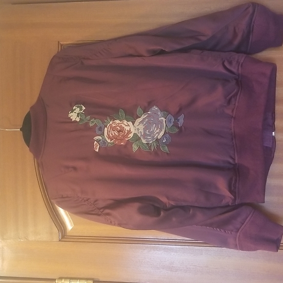 Olivaceous Karlie Floral Satin Zipper Bomber Jacket- size M- color Burgundy - Picture 5 of 10